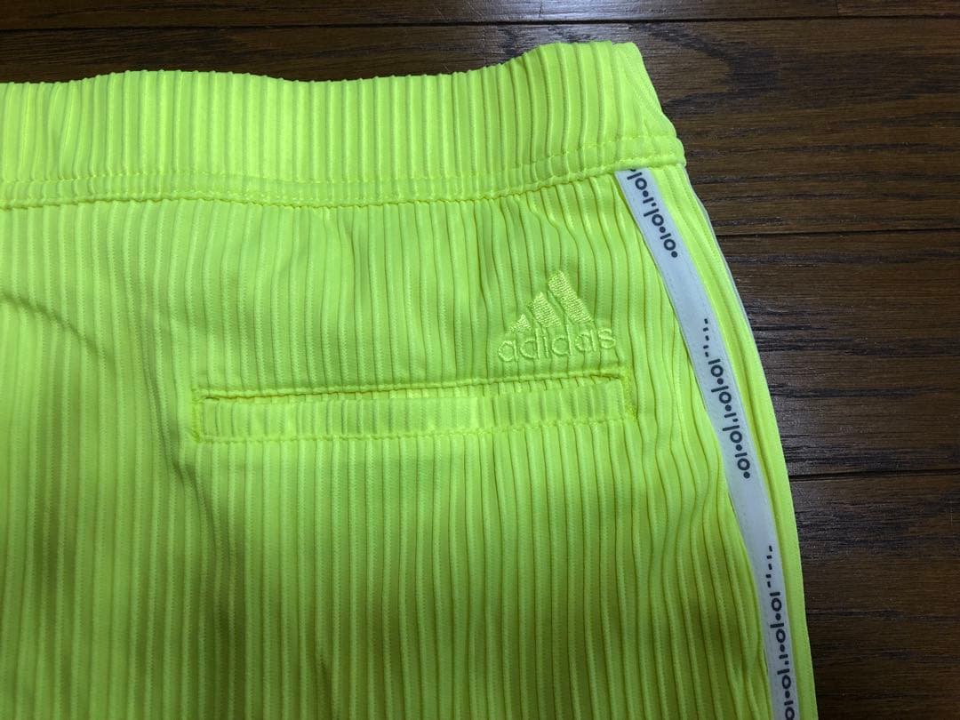 未使用☆タグ有☆adidas 3ストライプ ジャケット／スカート セットアップ