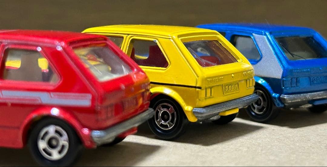 トミカ フォルクスワーゲン ゴルフ GLE 3台セット