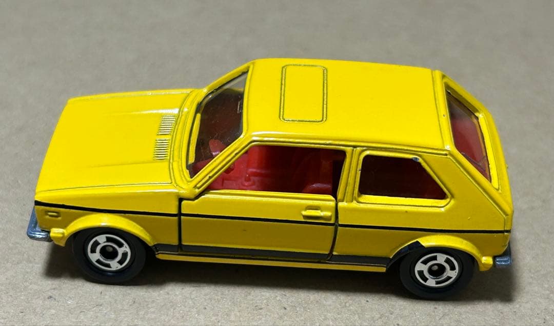 トミカ フォルクスワーゲン ゴルフ GLE 3台セット