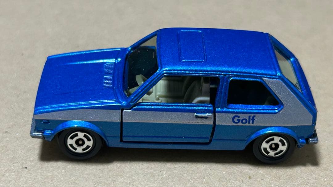 トミカ フォルクスワーゲン ゴルフ GLE 3台セット