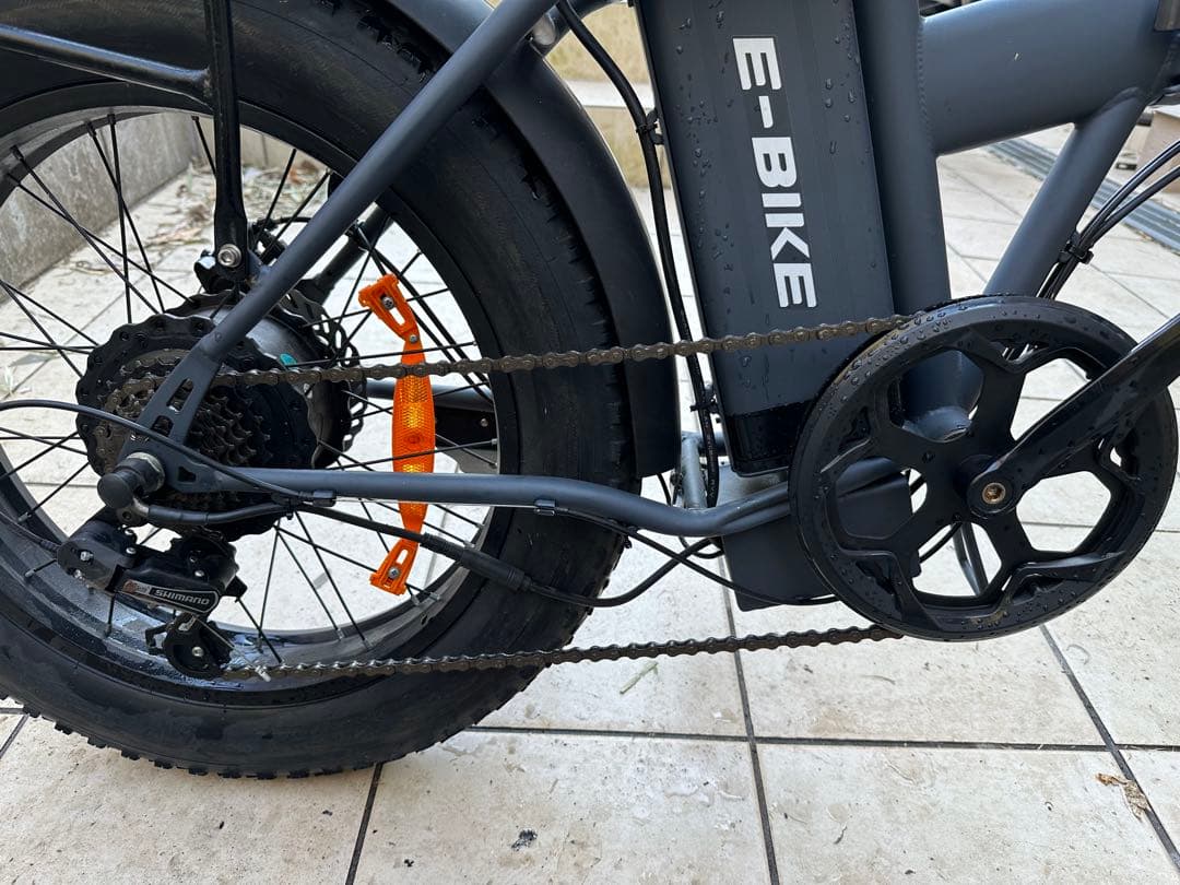 ん*様 ファットバイク　20インチ　折り畳み電動自転車 FATBIKE 7段変速