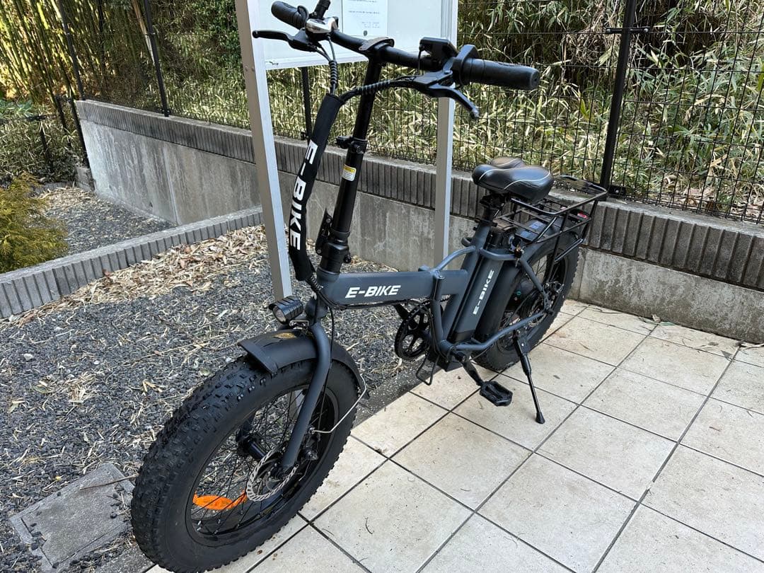 ん*様 ファットバイク　20インチ　折り畳み電動自転車 FATBIKE 7段変速