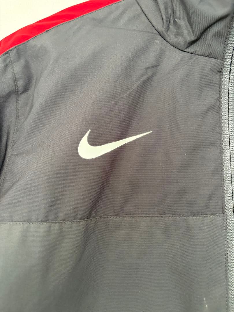 Nike マンチェスター・ユナイテッド ウィンドブレーカー