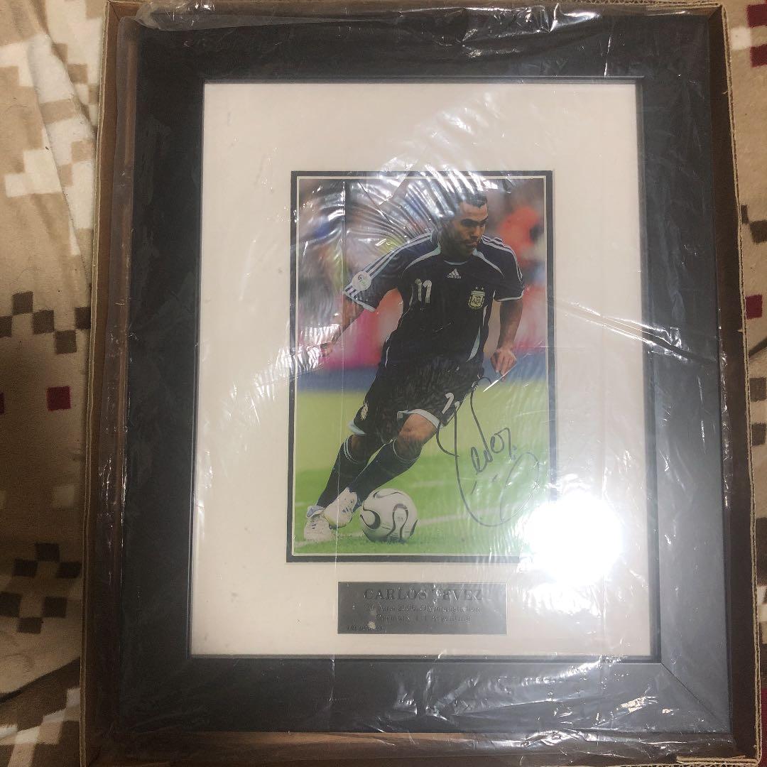 カルロス・テベス　サイン入り写真　額縁入り　証明書付き