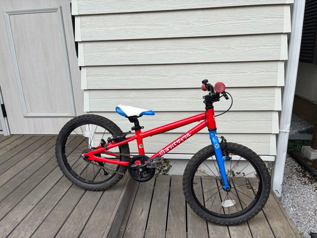 ヨツバサイクル 18インチ ヒーローレッド