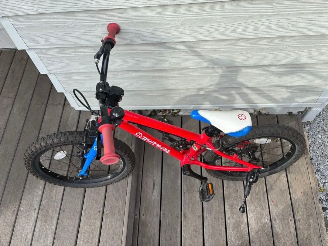 ヨツバサイクル 18インチ ヒーローレッド