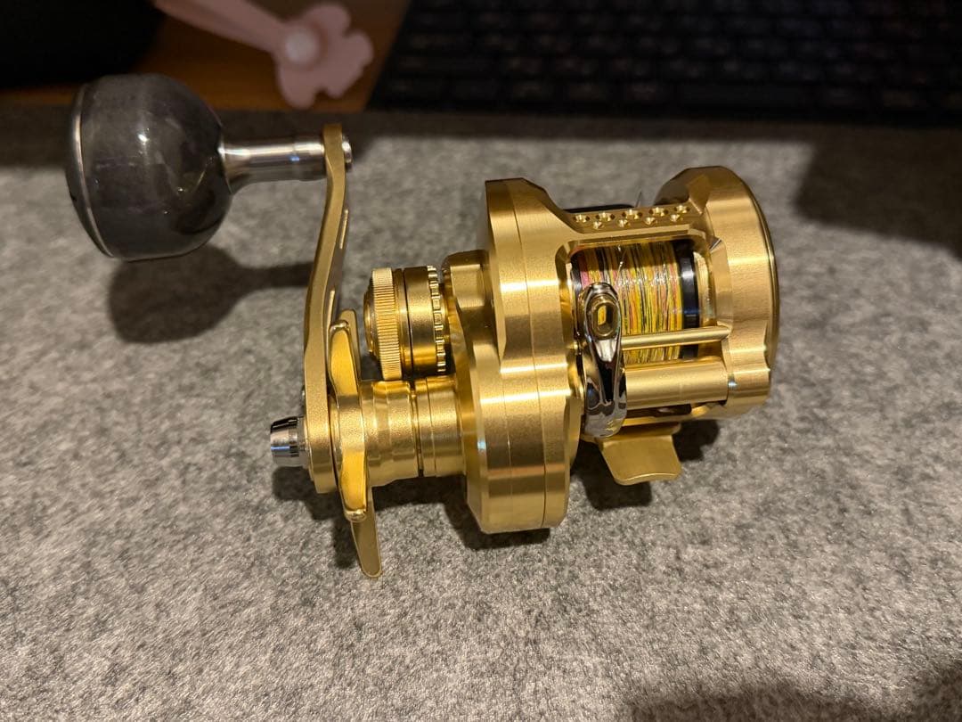 SHIMANO 23 OCEA CONQUEST 200HG ベイトリール