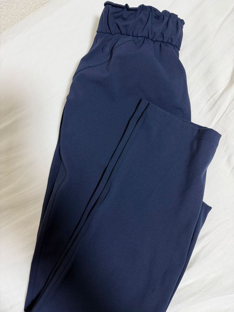 ルルレモン lululemon ストレッチパンツ ネイビー サイズ0 美品