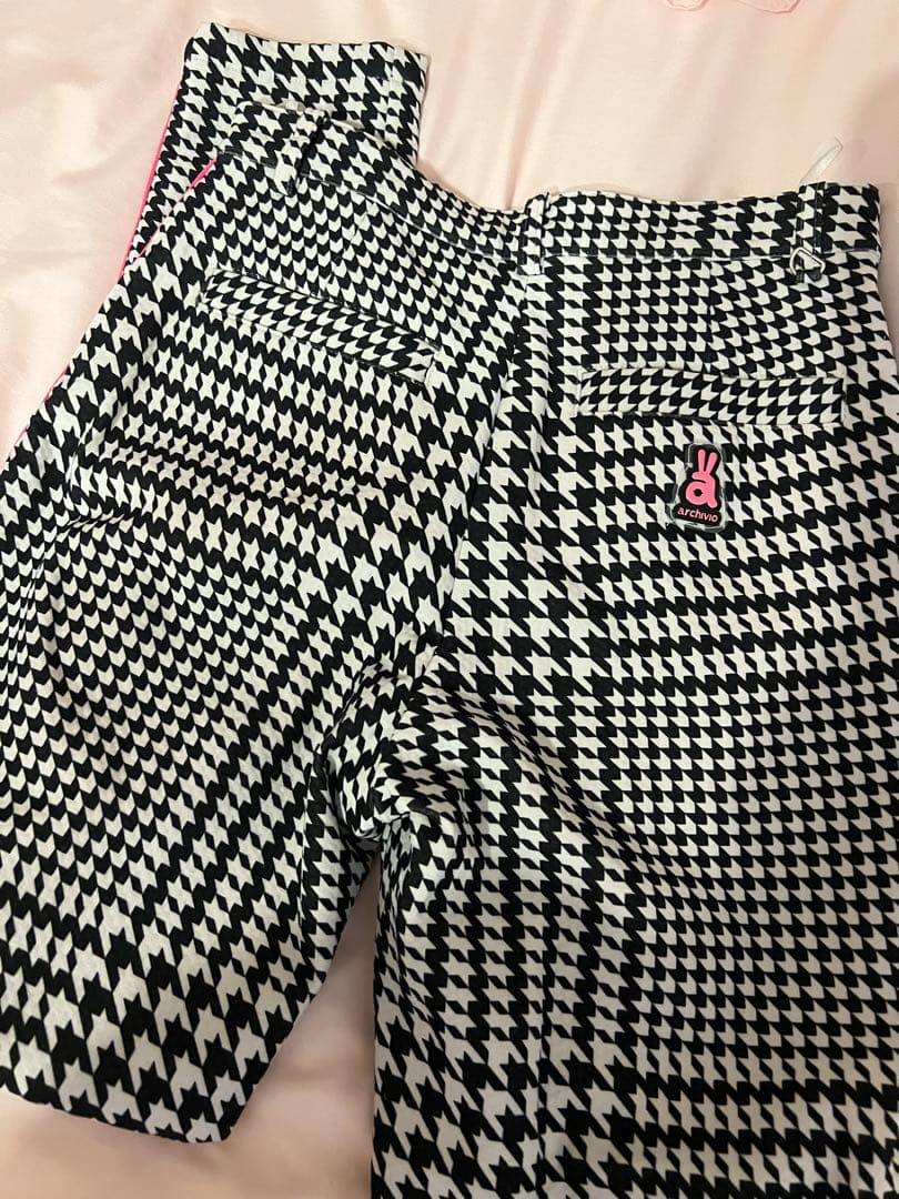 archivio 千鳥柄パンツ3/28まで出品