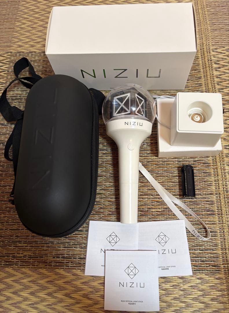 Niziuペンライト ペンライトケース
