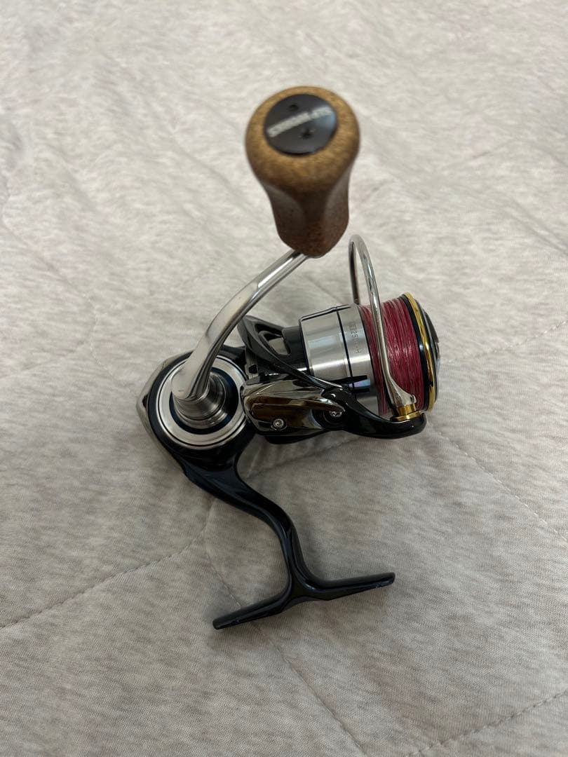 【美品】Daiwa CERTATE LT2500-H