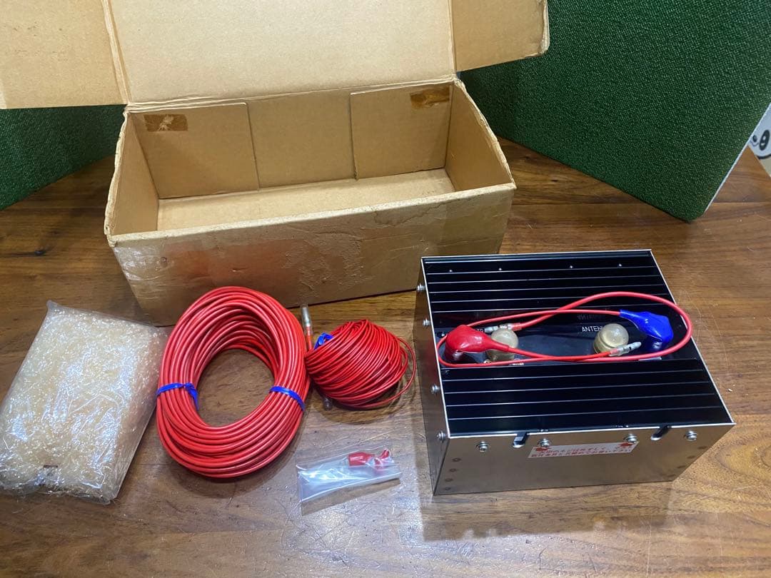 エリート　１２００M 直下型リニア・アンプ　EPB-1215WR 未使用