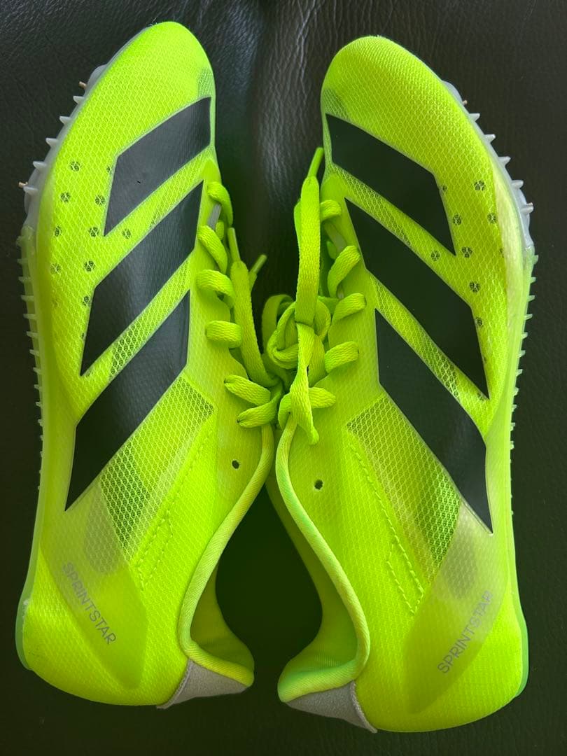 1度着用　adidas sprintstar 24㎝