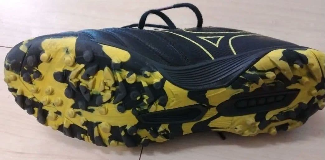 MORELIA NEO SALA β JAPAN TF 25.5cm ミズノ