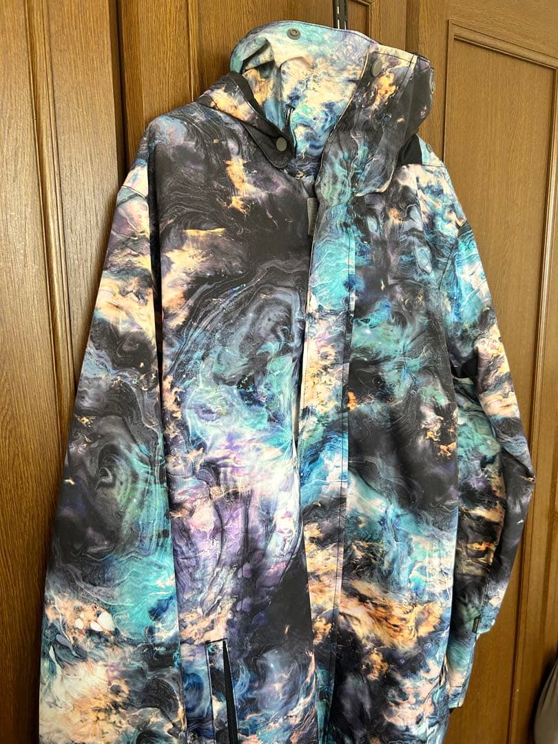 クイックシルバー QUIKSILVER スノボジャケット ウェア　Mメンズ