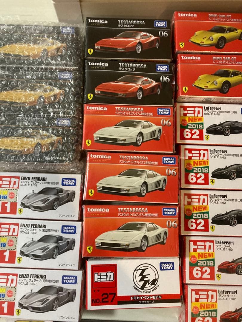 トミカ　フェラーリ　初回　多数　絶版品　セット　新品未開封　一部箱潰れあり品あり