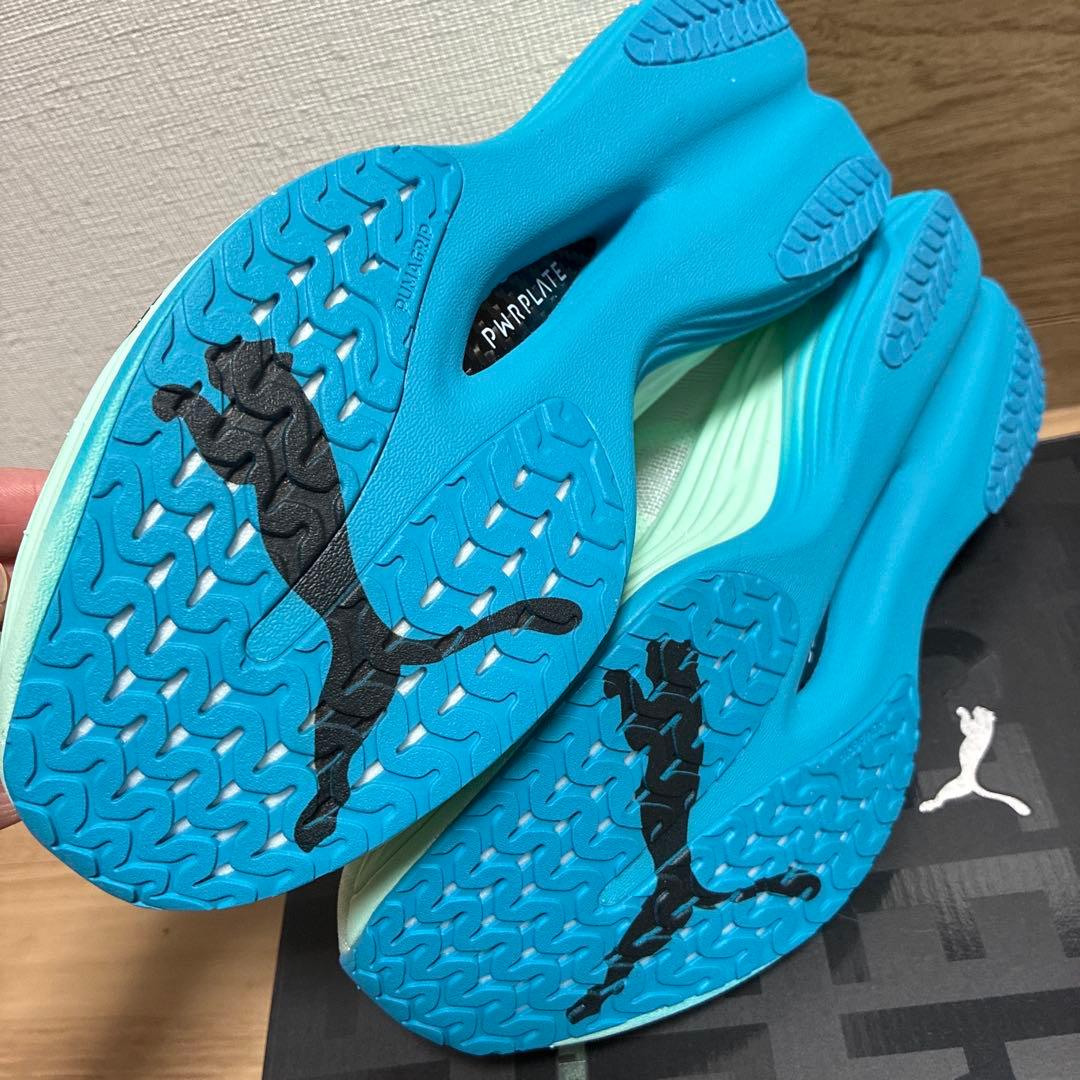 PUMA プーマ　ディヴィエイトニトロエリート3 25.5