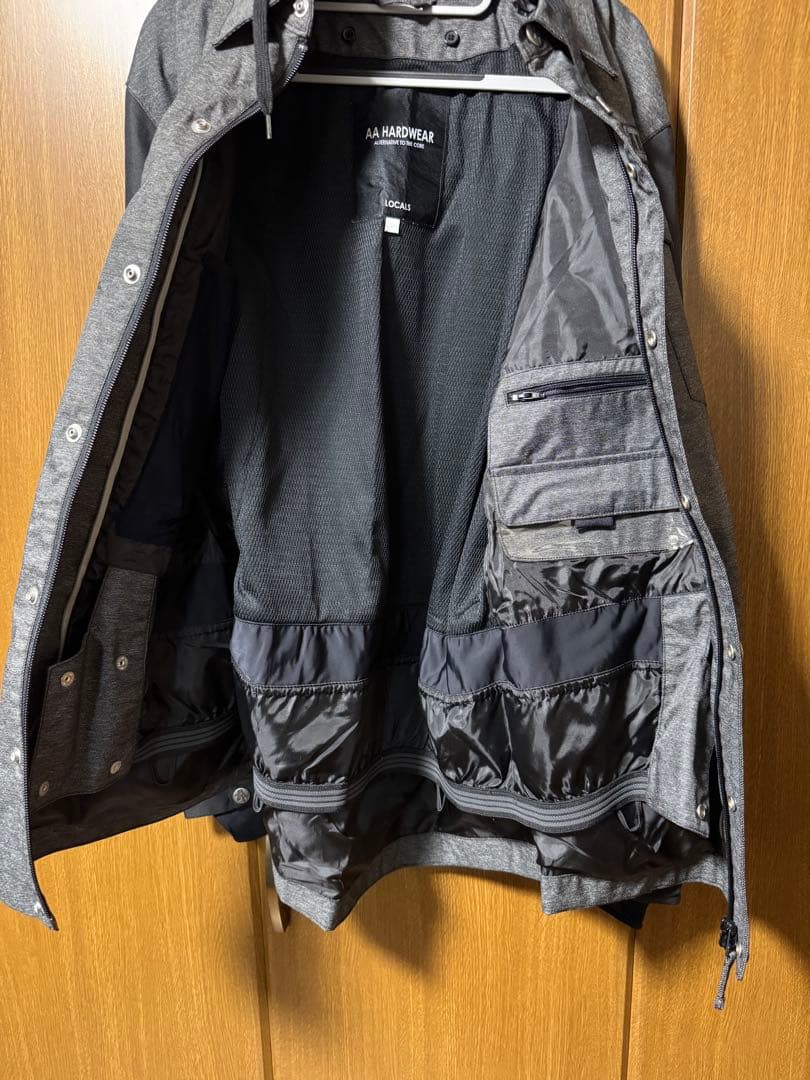 【ほぼ新品】AA HARDWEAR スノーボード　ウェア　グレー　M ジャケット
