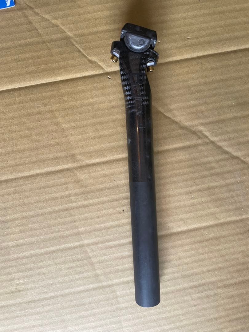 ビョルン　カーボンシートポスト　ピスト