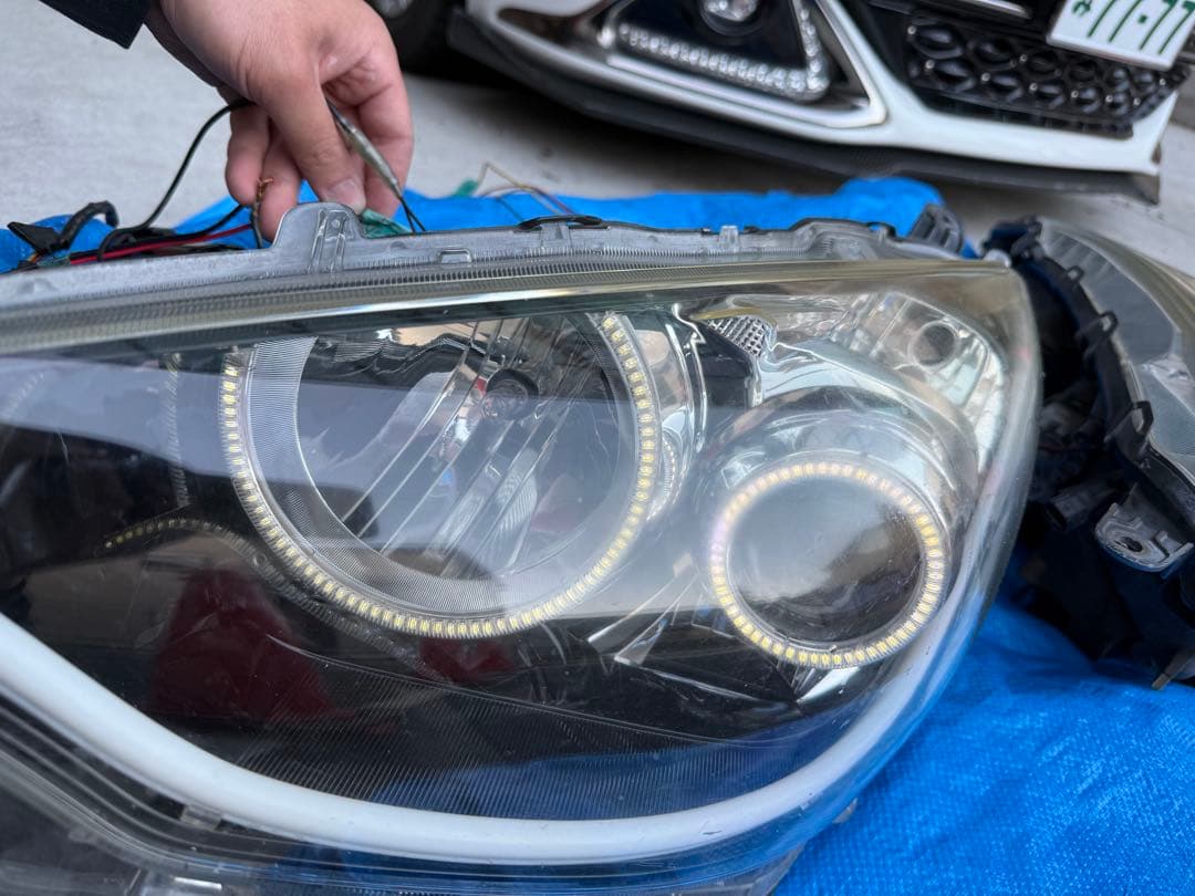トヨタ アクア G's イカリング 流れるウインカー 加工済み ヘッドライト