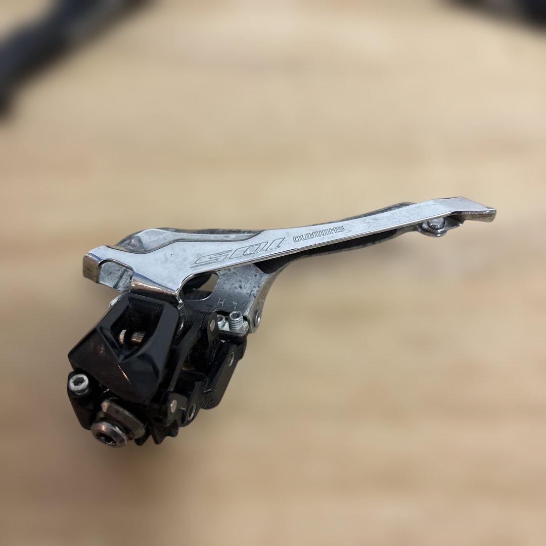 Shimano 105 クランクセット シフター付き