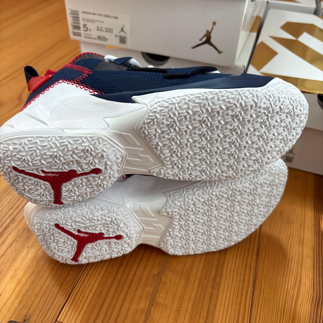 最終価格　Jordan バスケットシューズ ネイビー/レッド　ワイノット