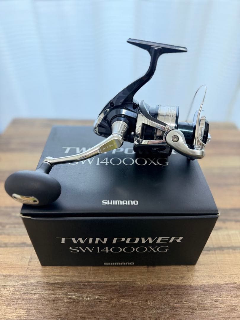 美品　シマノ　ツインパワーsw14000xg