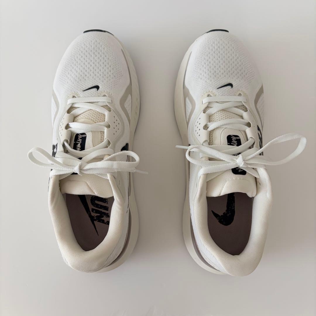 NIKE ストラクチャー26 25.5cm