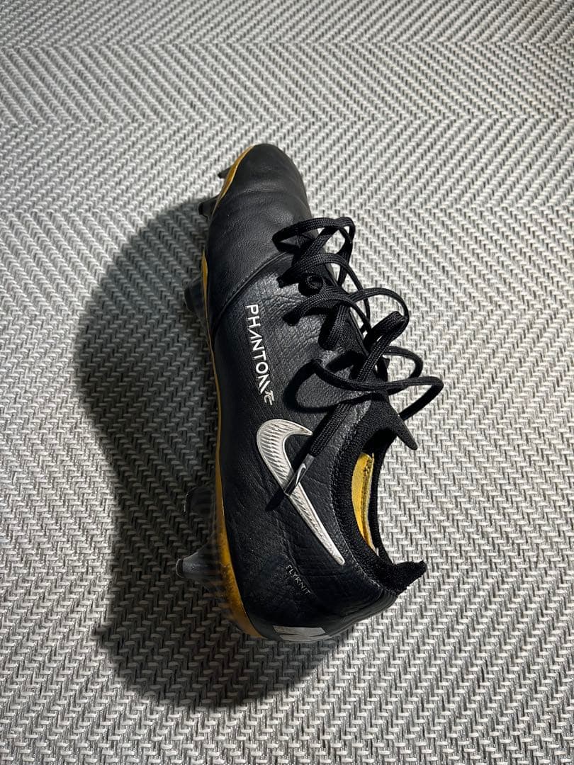 Nike Phantom ブラックスパイク※早い者勝ち