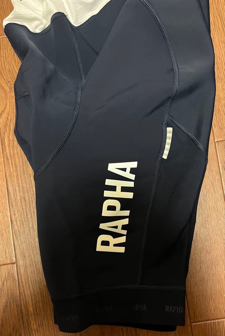 rapha（ラファ） プロチーム　ウィンター　ビブショーツ