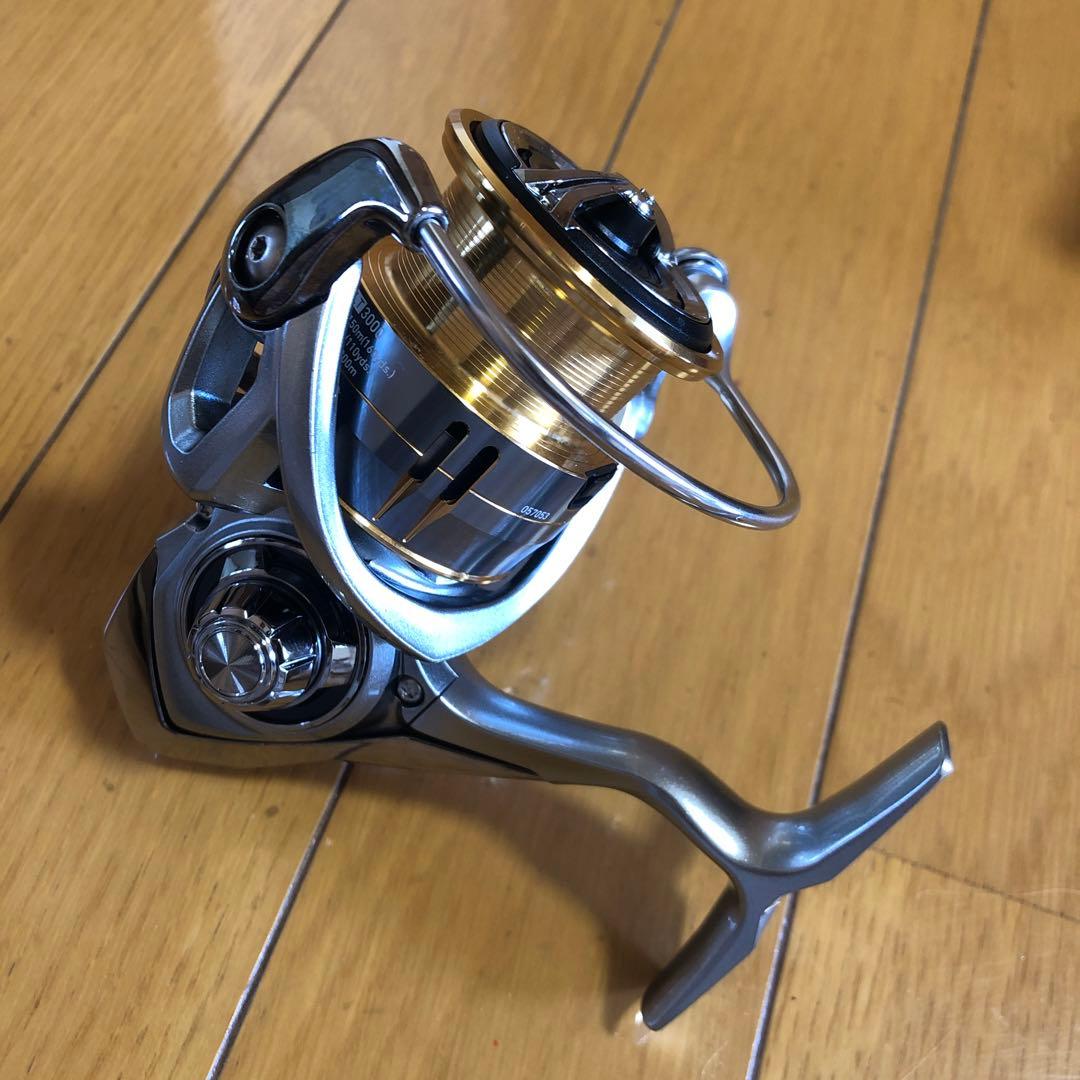 ダイワ　スピニングリール　18フリームス LT3000