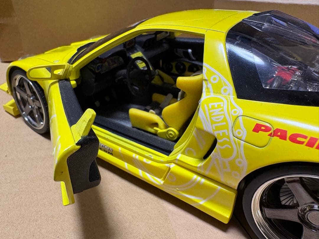 1/18 マッスルマシーン　アキュラ NSX NA2