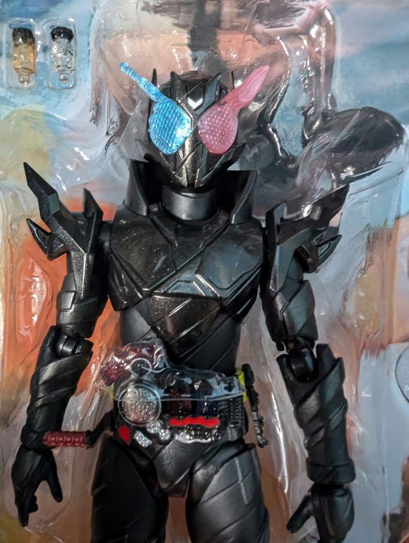 仮面ライダービルド ラビットタンク　ハザードフォーム