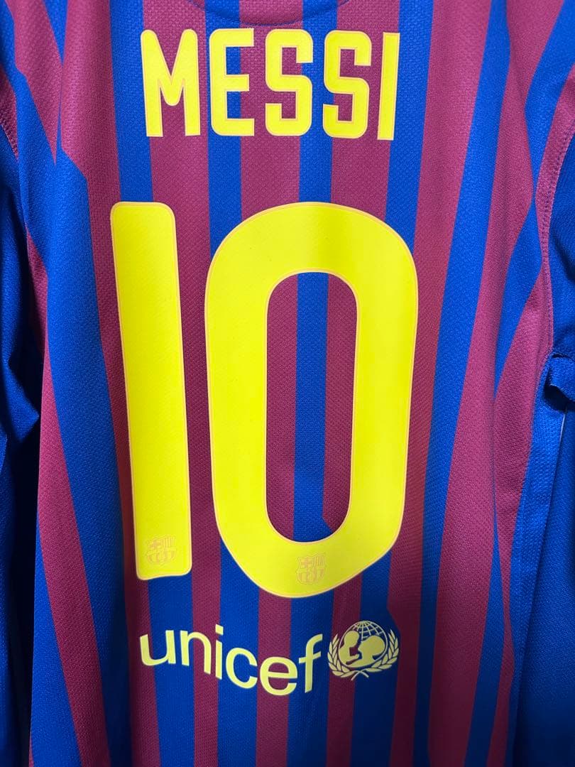 【メッシ#10】MESSI バルセロナ ユニフォーム 11/12 長袖Mサイズ