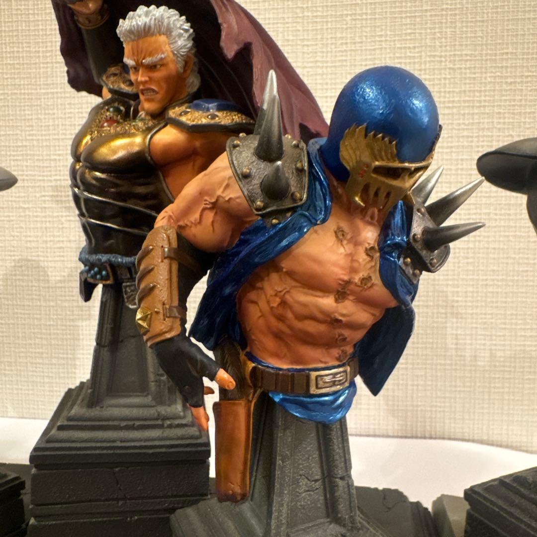 海洋堂　北斗の拳 胸像 フィギュア ポリストーン製塗装済み完成品