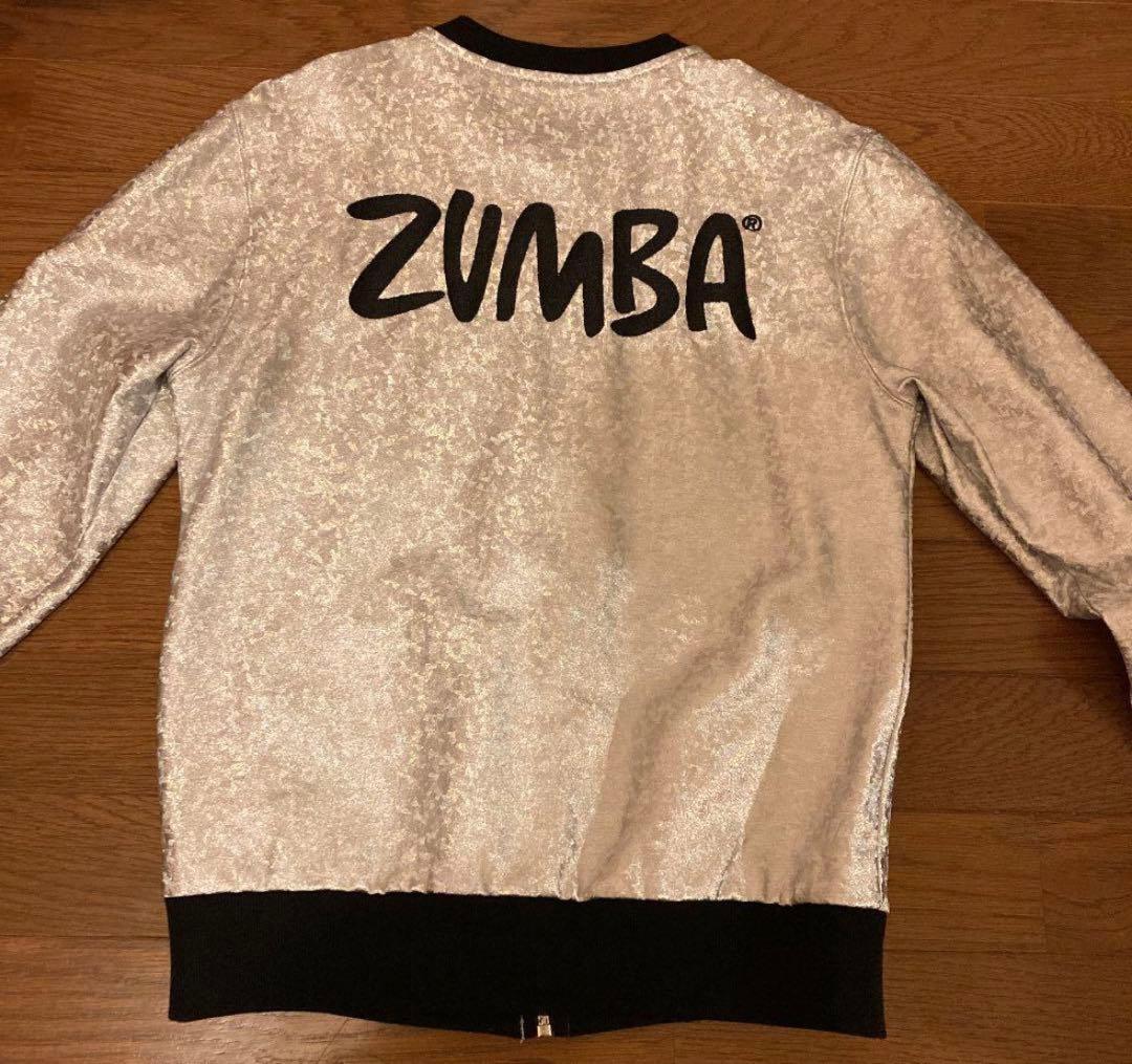 ZUMBA ズンバ　ジャケット　長袖　ウェア　ジップアップ　シルバー　正規品