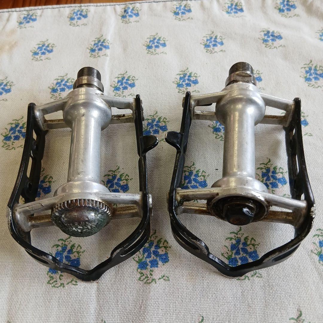 アルミ ビンディングペダル シルバー/ブラック Campagnolo