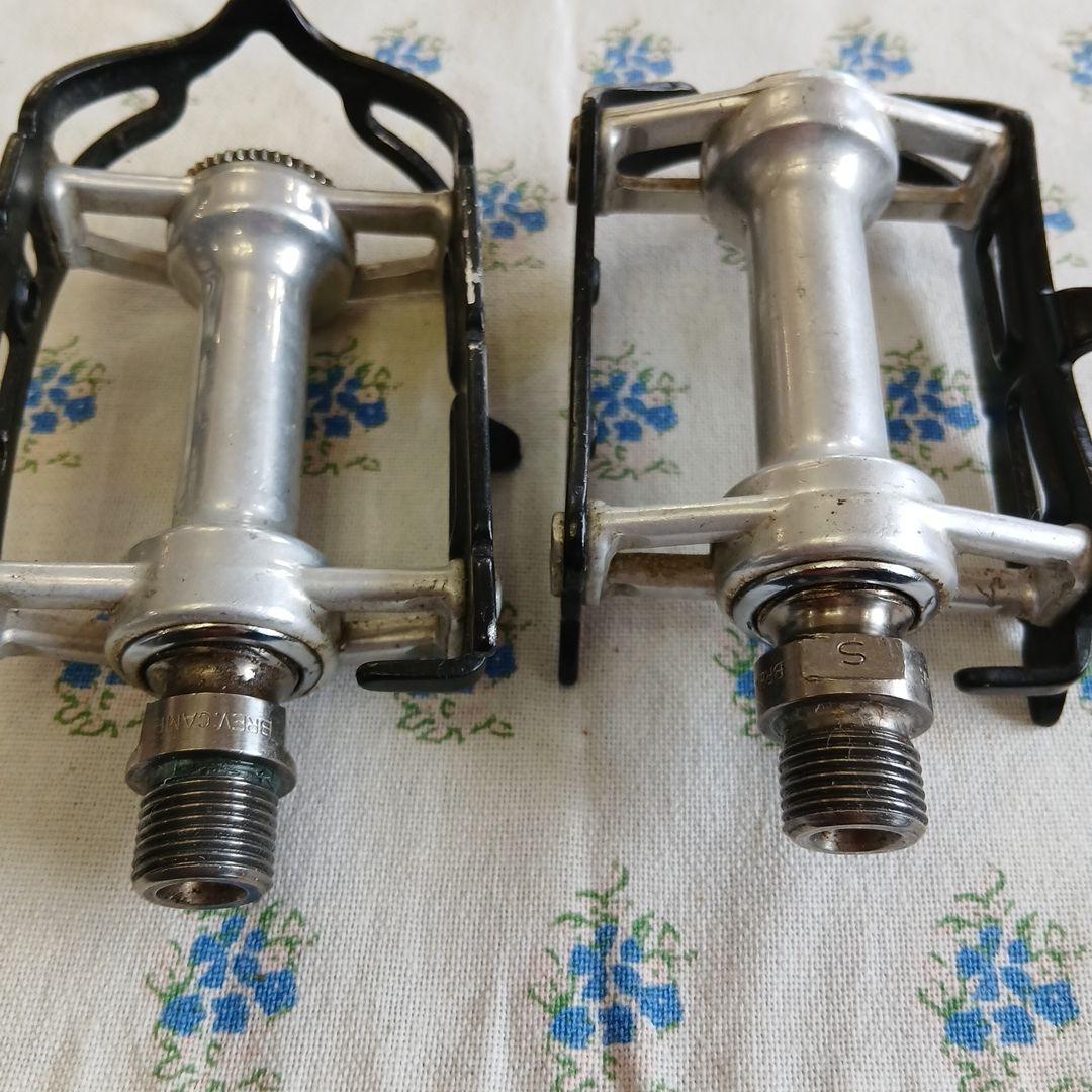 アルミ ビンディングペダル シルバー/ブラック Campagnolo