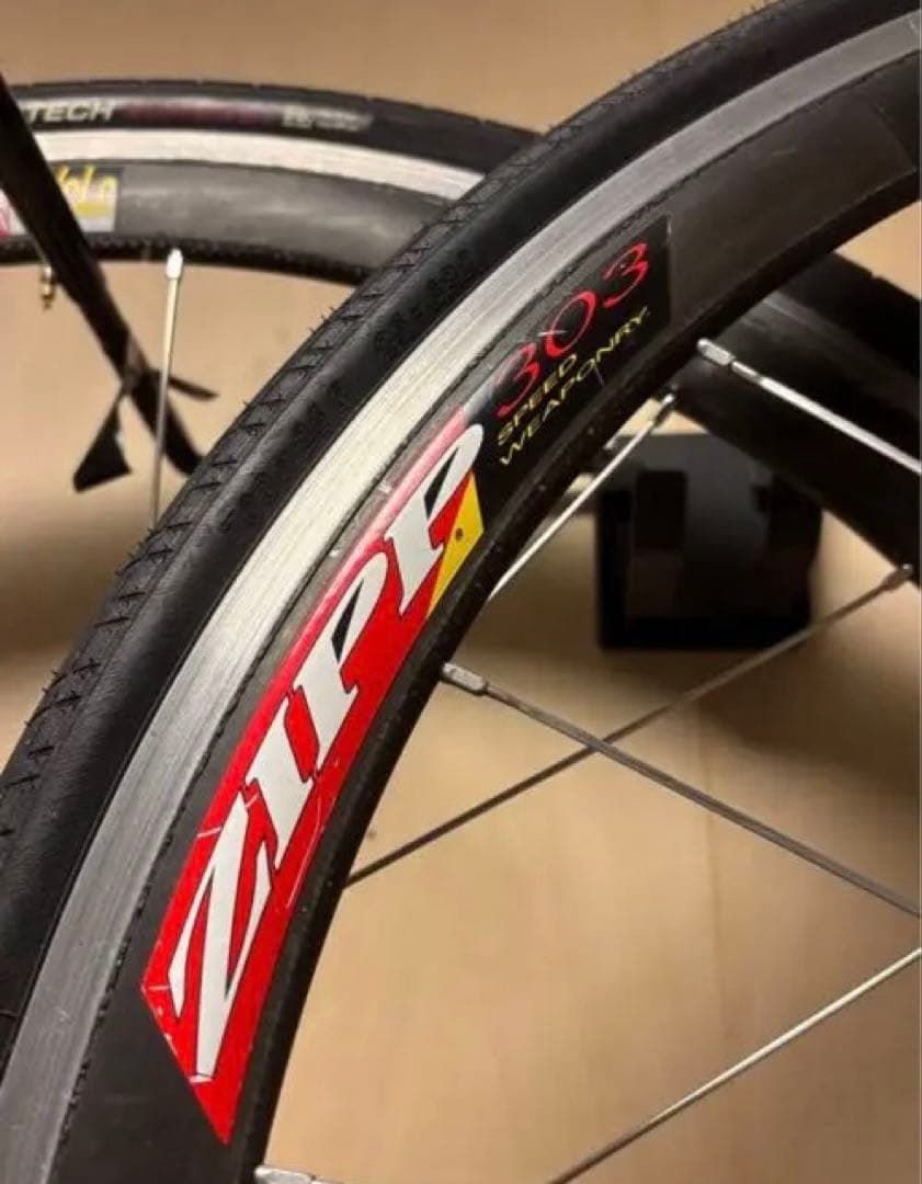 zipp 303 クリンチャー　ピストバイク　前後