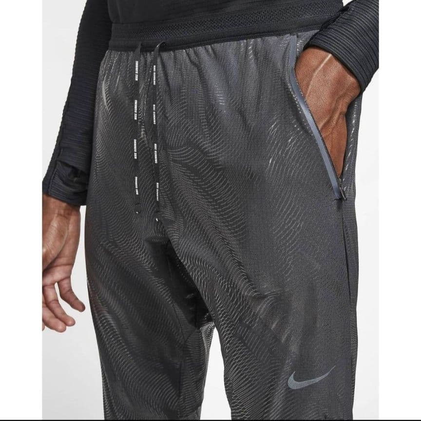 Ｍ ナイキ スイフト メンバーシップ ランニング ジョガーパンツ @14300円