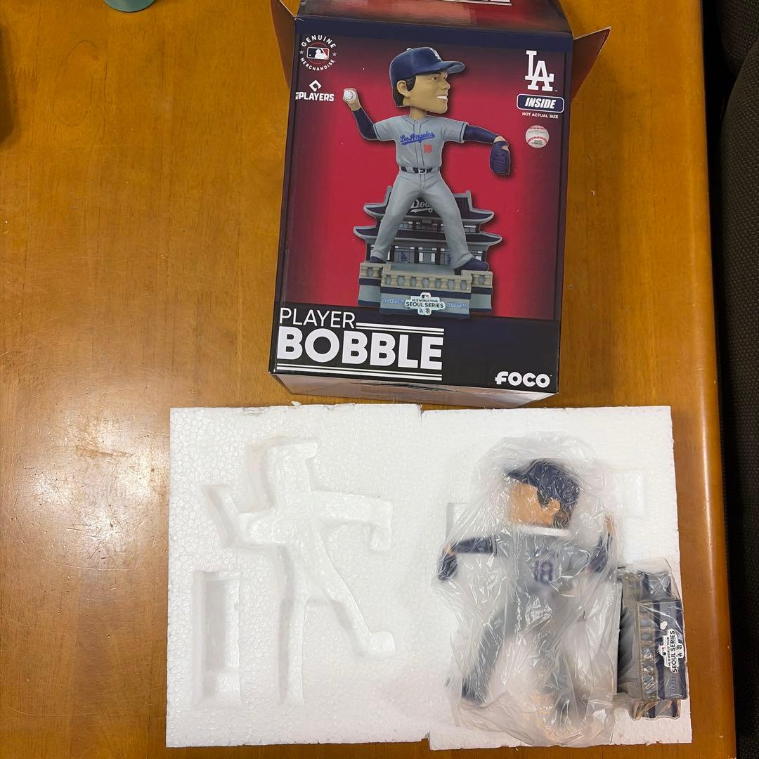 FOCO PLAYER BOBBLE 18番 ドジャース