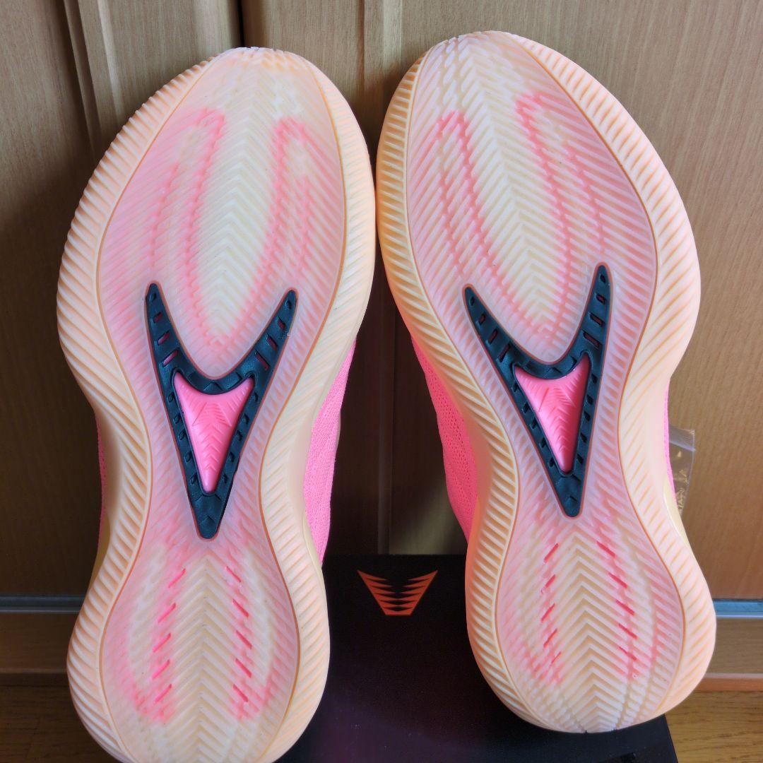 シューズ(男性用) adidas ANTHONY EDWARDS 2 /AE2