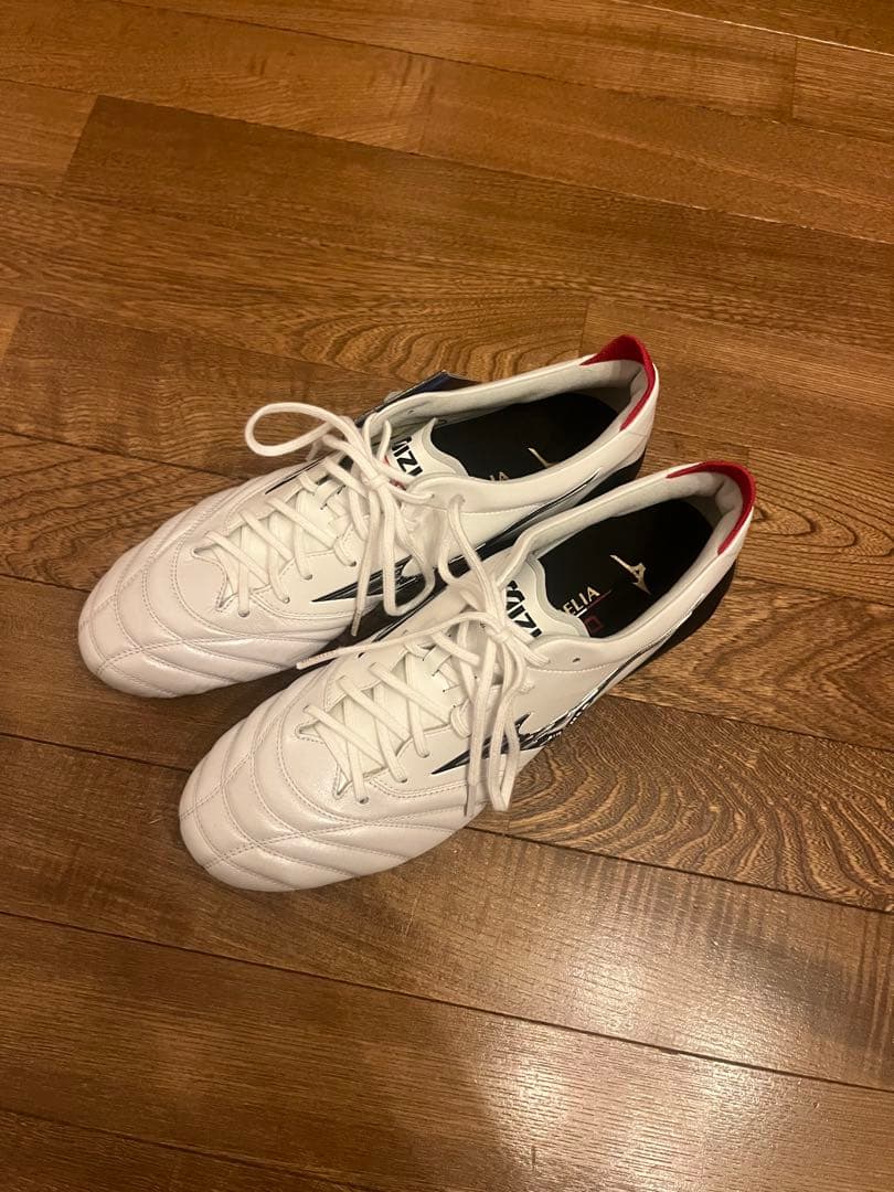 新品未使用Mizunoモレリアネオ4 27.5cm