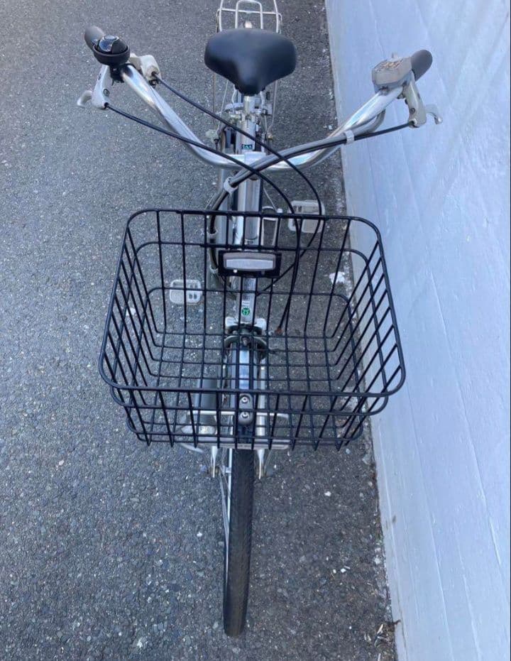 電動自転車 前カゴ付き　引き取り限定