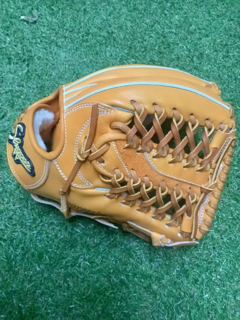 スラッガー　硬式　内野手用グローブ