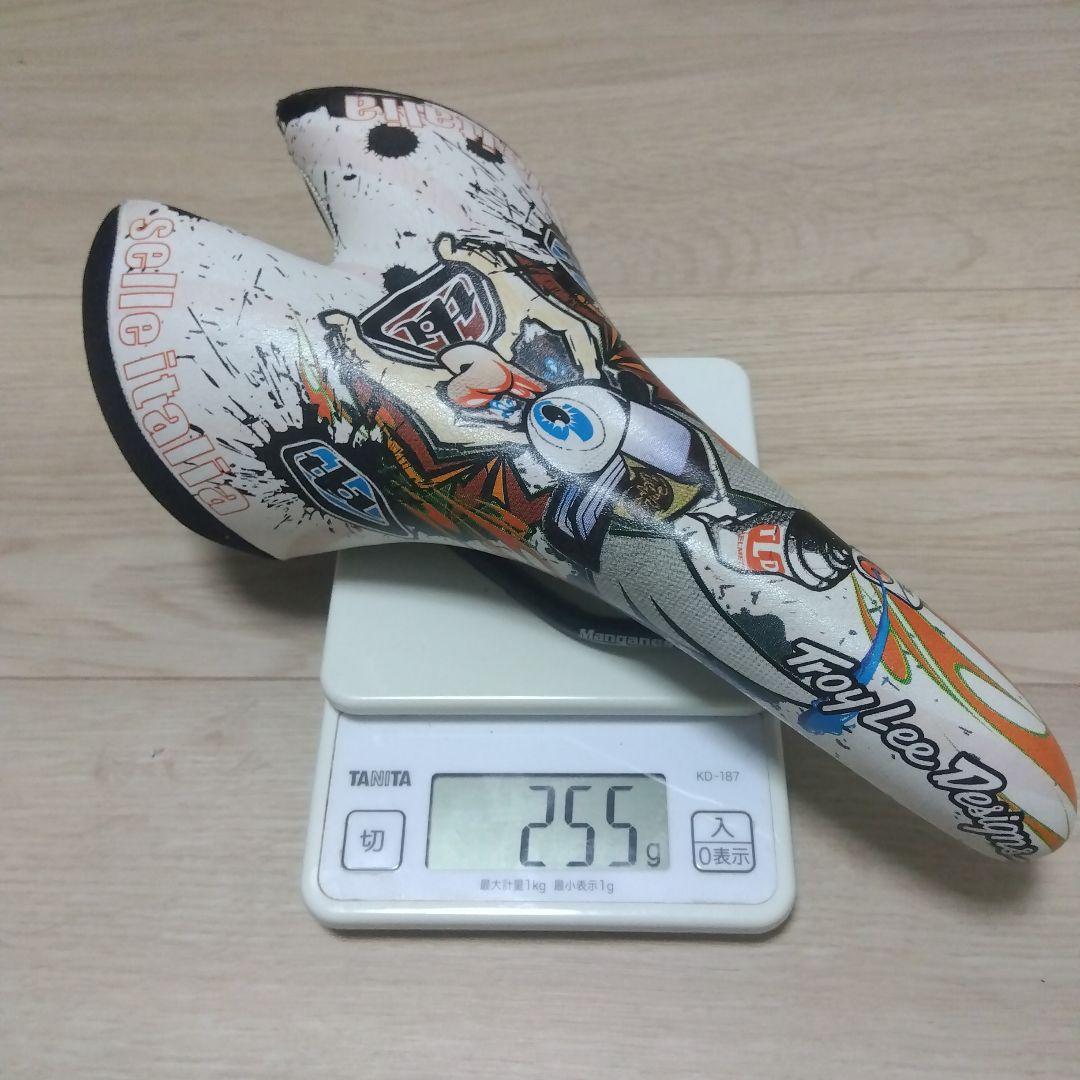 Troy Lee Designs サドル selle italia