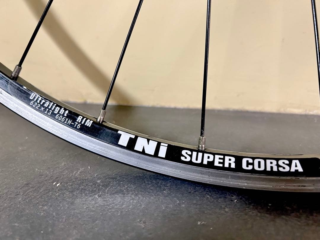 【TNI ハブ&リム使用】後輪700Cホイール！重量0.98kg