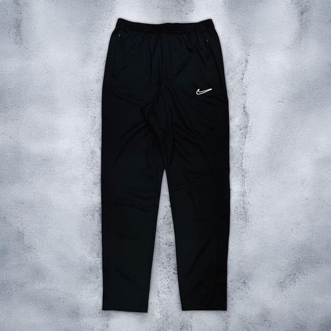 【極美品】NIKE アカデミー23 トラックスーツ セットアップ ジャージ上下
