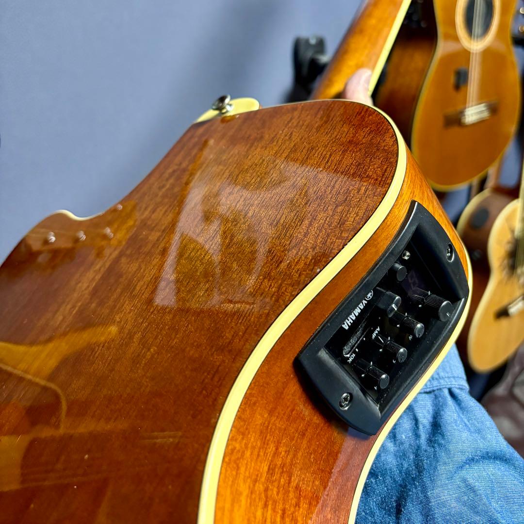 【美品】YAMAHA APX 700Ⅱ-NT エレアコ 弦高調整済み　ケース付