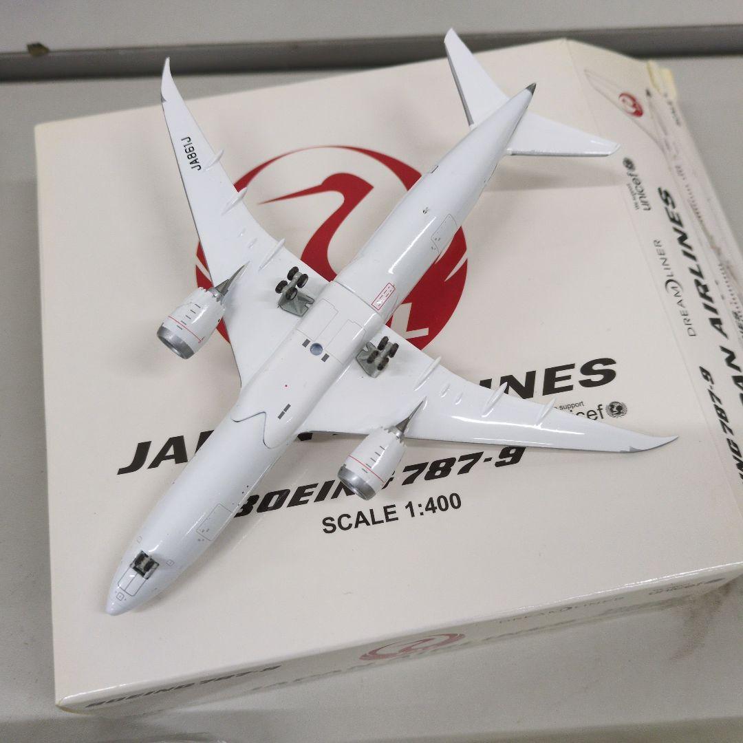 Ｍ08/02a0710☆JAL JA861J B787-9 1:400